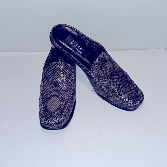 Vintage Stuart Weitzman reptile print 1.75” mules - Picture 1 of 3